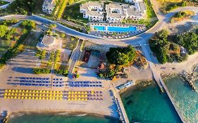 Porto Bello Beach Hotel